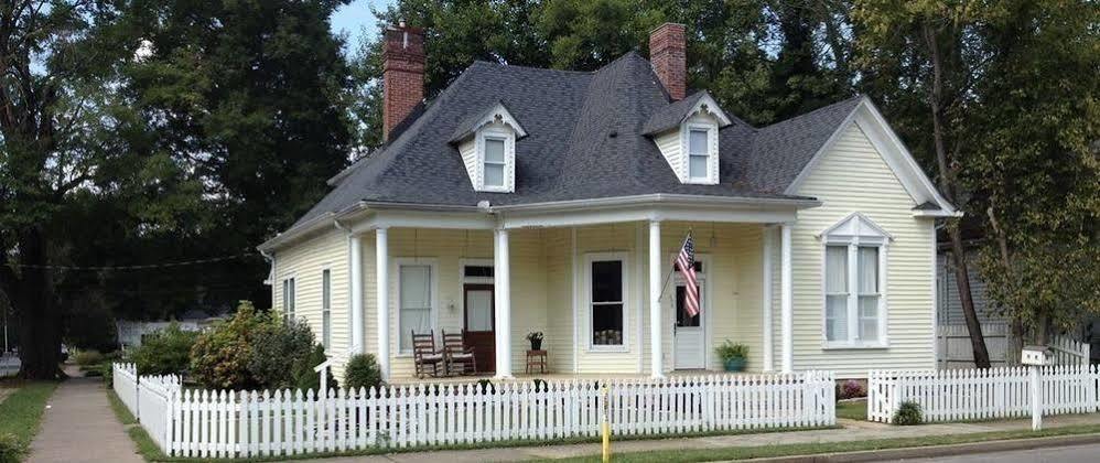 Carriage Lane Inn Murfeesboro Tn مورفريسبورو المظهر الخارجي الصورة